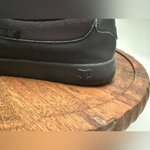 DC Shoes Villain 2 AC/DC "Highway to Hell" Men Size 8.5 - Picture 5 of 10